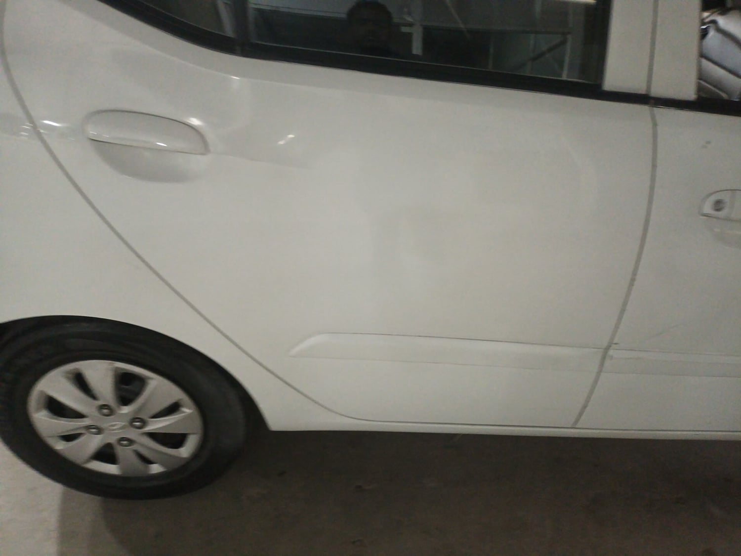 Used 2013 Hyundai i10 Sportz 1.2 Kappa2 Petrol Manual dents MINOR SCRATCH