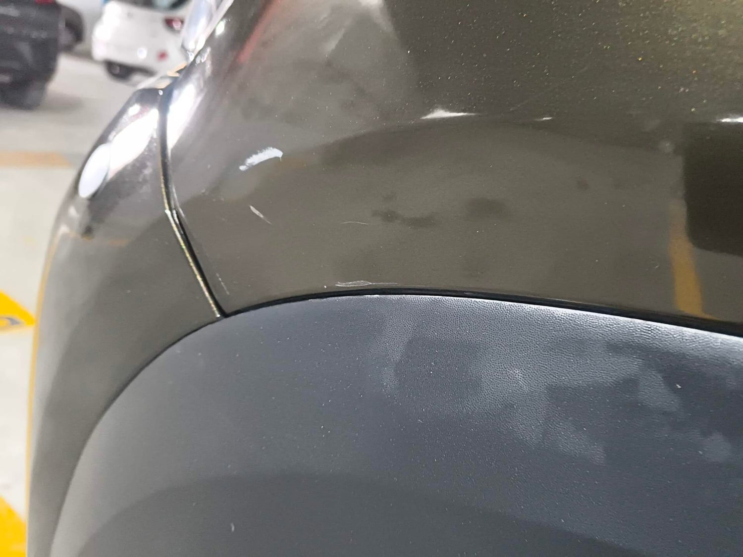 Used 2020 Renault Kwid 1.0 RXT AMT Opt Petrol Automatic dents MINOR DENT