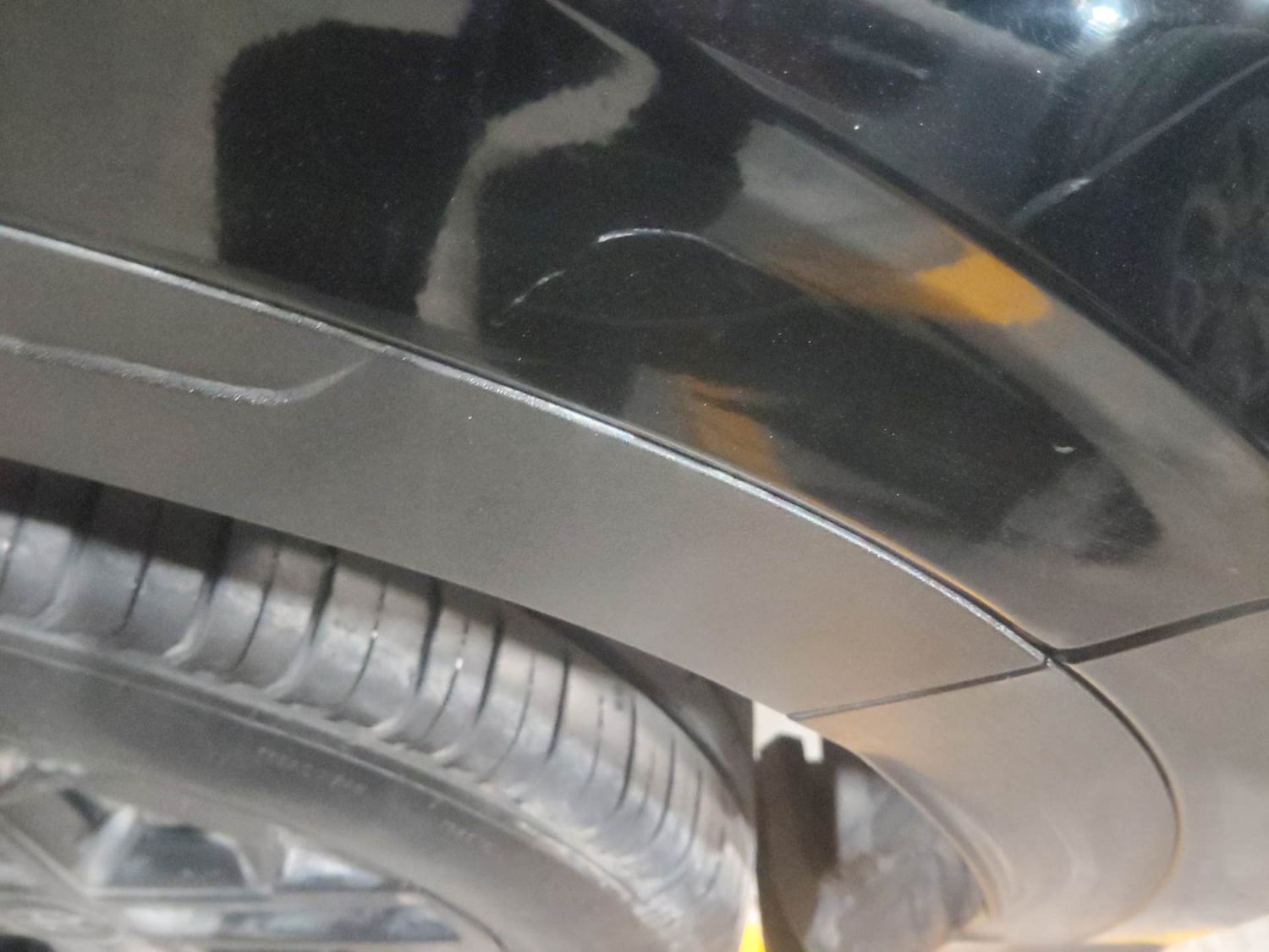 Used 2023 Hyundai Venue SX(O) 1.0 Turbo DCT Knight Edition Petrol Automatic dents MINOR SCRATCH