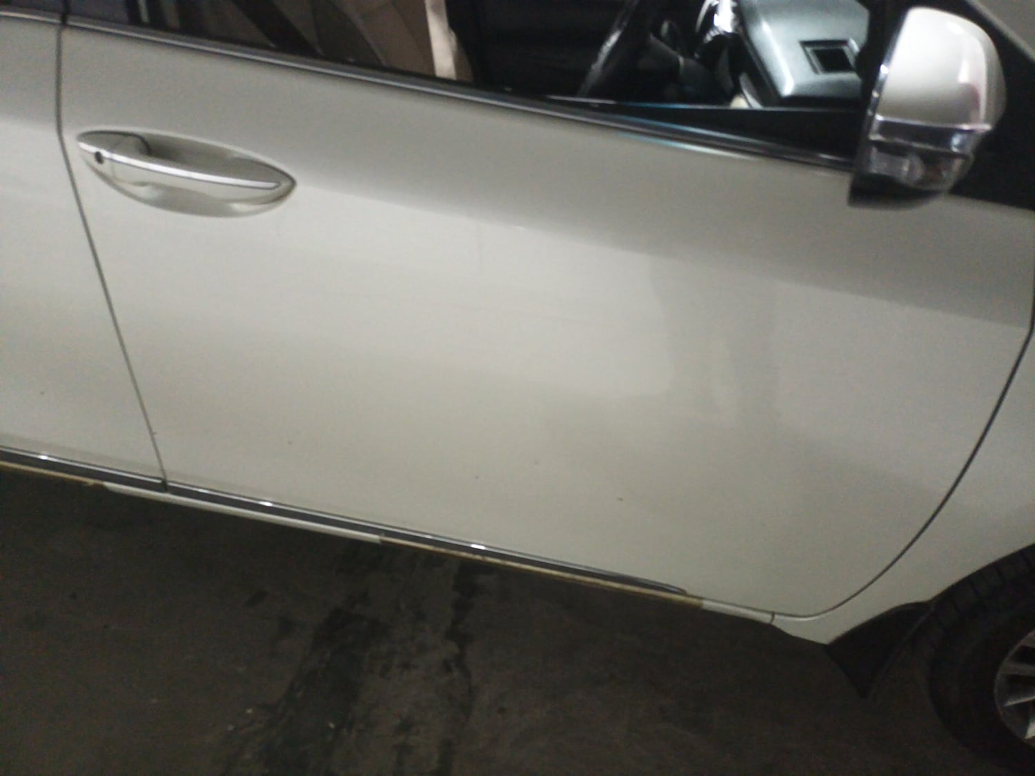 Used 2015 Toyota Corolla Altis VL AT Petrol Petrol Automatic dents MINOR SCRATCH