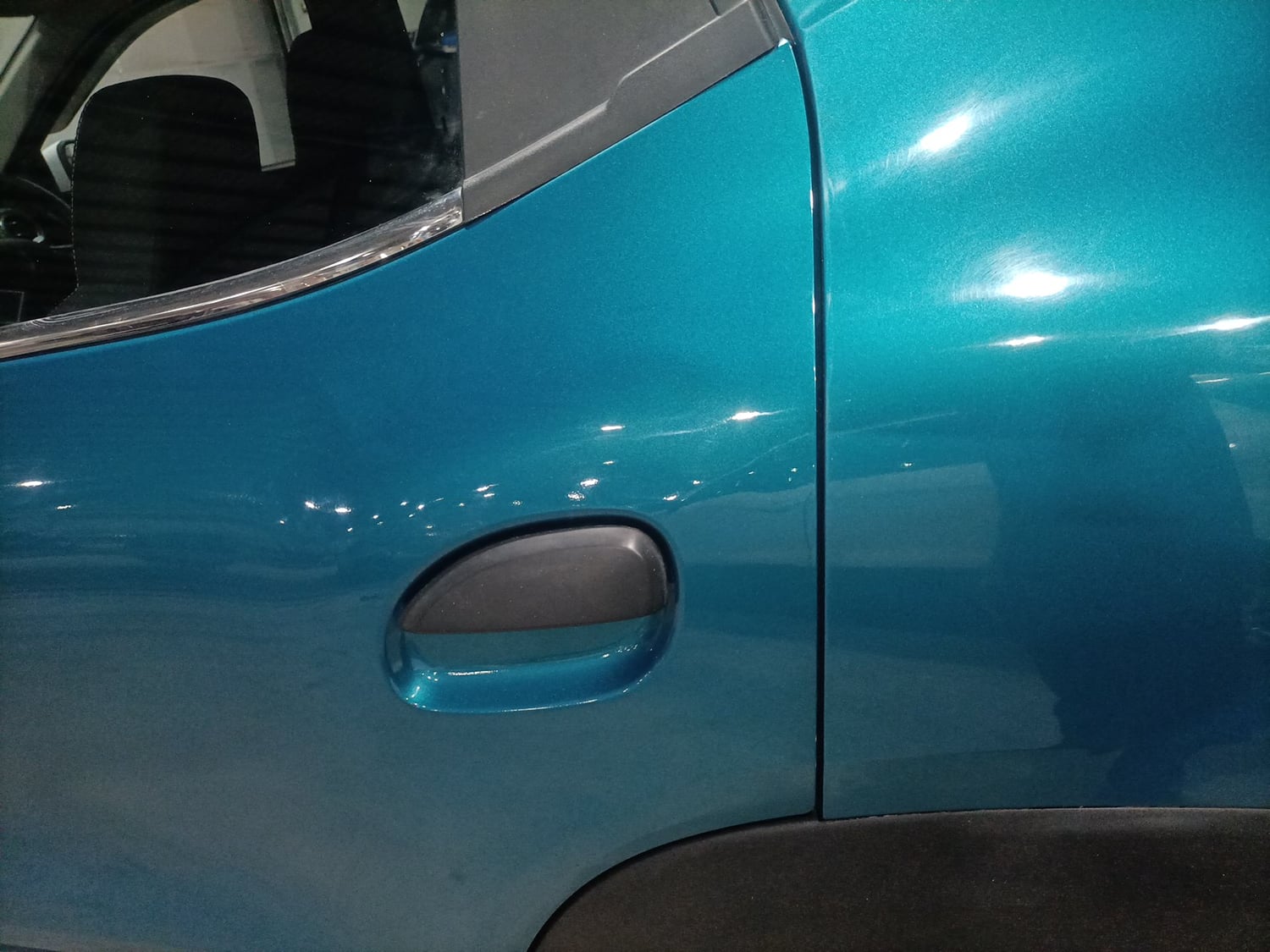 Used 2024 Renault Kwid CLIMBER 1.0 MT Petrol Manual dents MINOR DENT