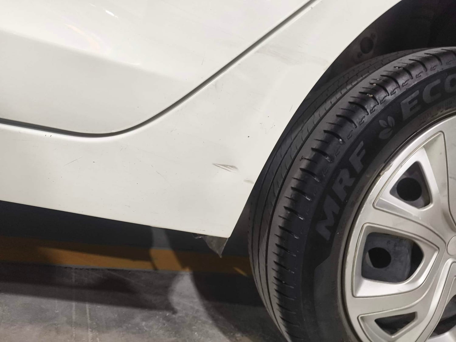 Used 2024 Tata Altroz XM Plus (S) Petrol Manual dents MINOR DENT