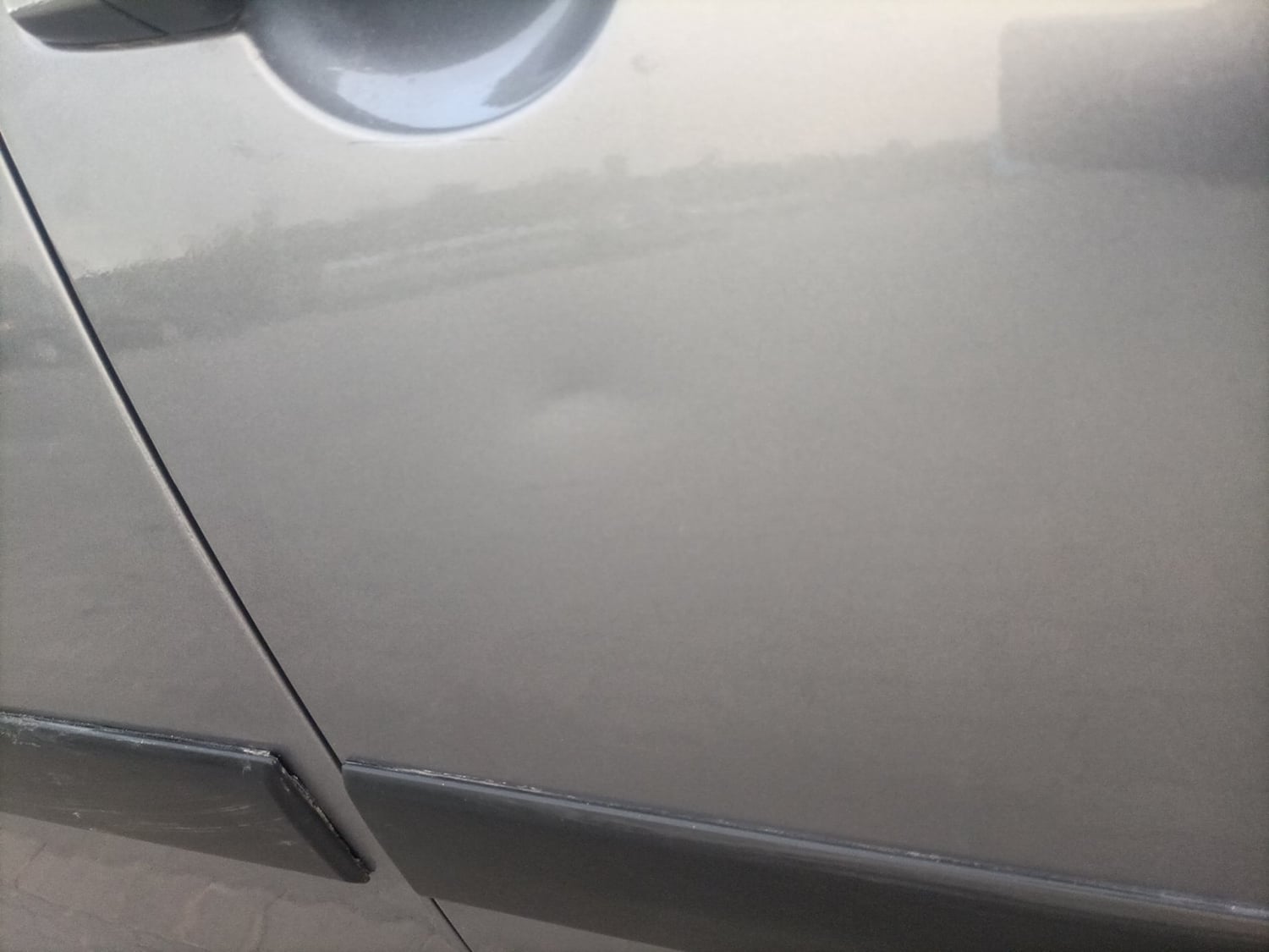 Used 2012 Maruti Suzuki Swift VXi Petrol Manual dents MINOR DENT