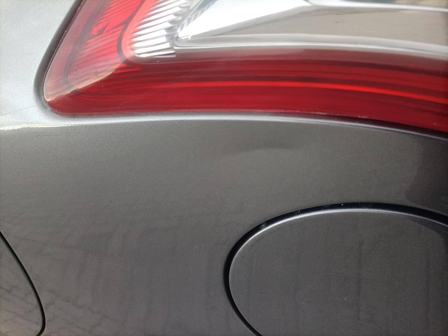 Used 2012 Maruti Suzuki Swift VXi Petrol Manual dents MINOR DENT