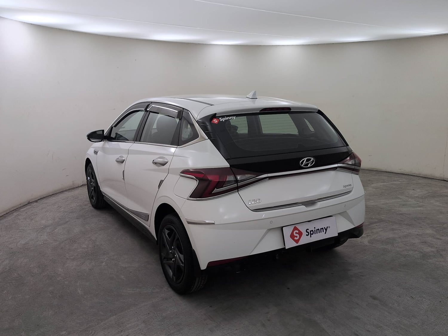 Used 2023 Hyundai i20 Sportz 1.2 MT Petrol Manual exterior LEFT REAR CORNER VIEW