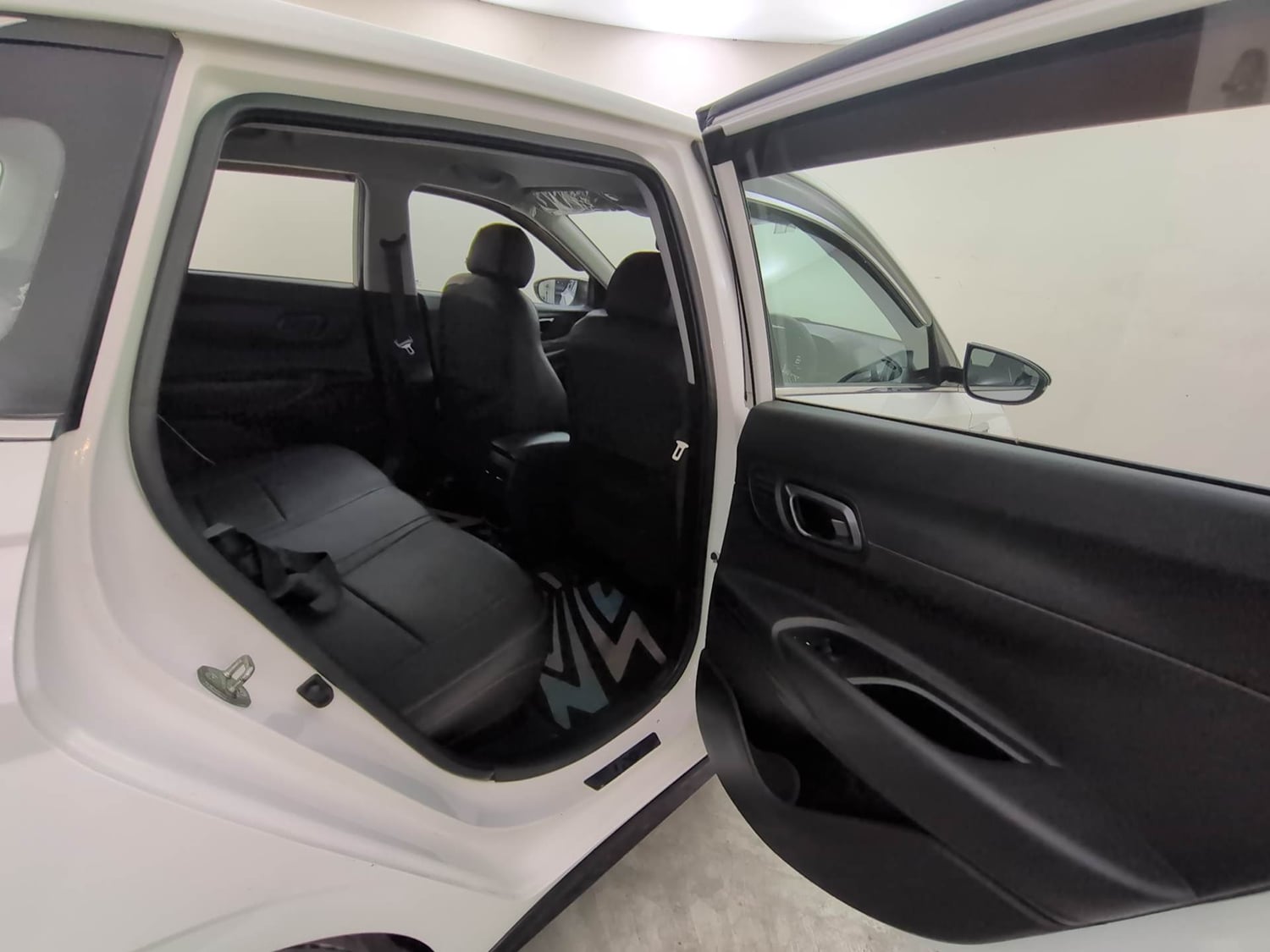 Used 2023 Hyundai i20 Sportz 1.2 MT Petrol Manual interior RIGHT SIDE REAR DOOR CABIN VIEW