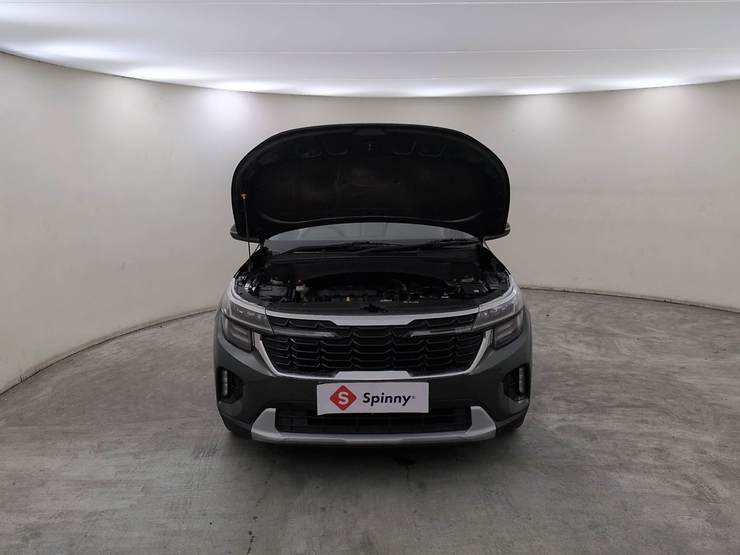 Used 2024 Kia Seltos HTX 1.5 Petrol MT Petrol Manual engine ENGINE & BONNET OPEN FRONT VIEW