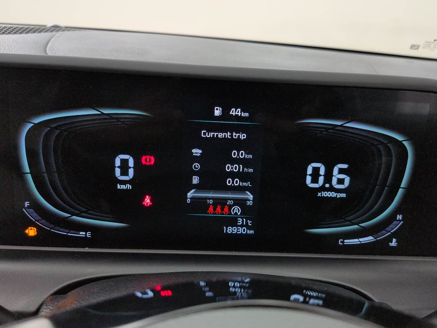 Used 2024 Kia Seltos HTX 1.5 Petrol MT Petrol Manual interior CLUSTERMETER VIEW