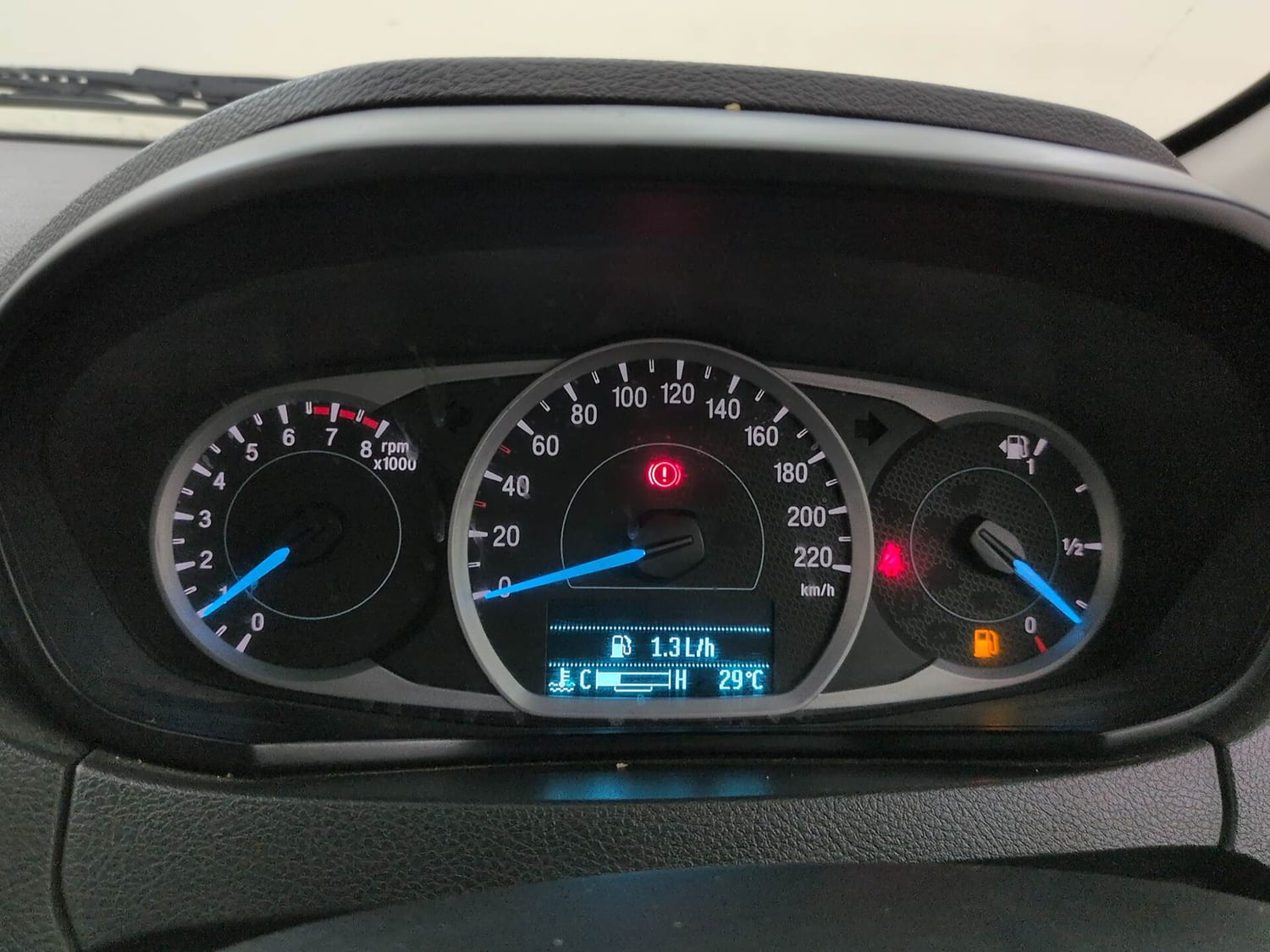 Used 2021 Ford Figo Titanium 1.2 Ti-VCT MT Petrol Manual interior CLUSTERMETER VIEW