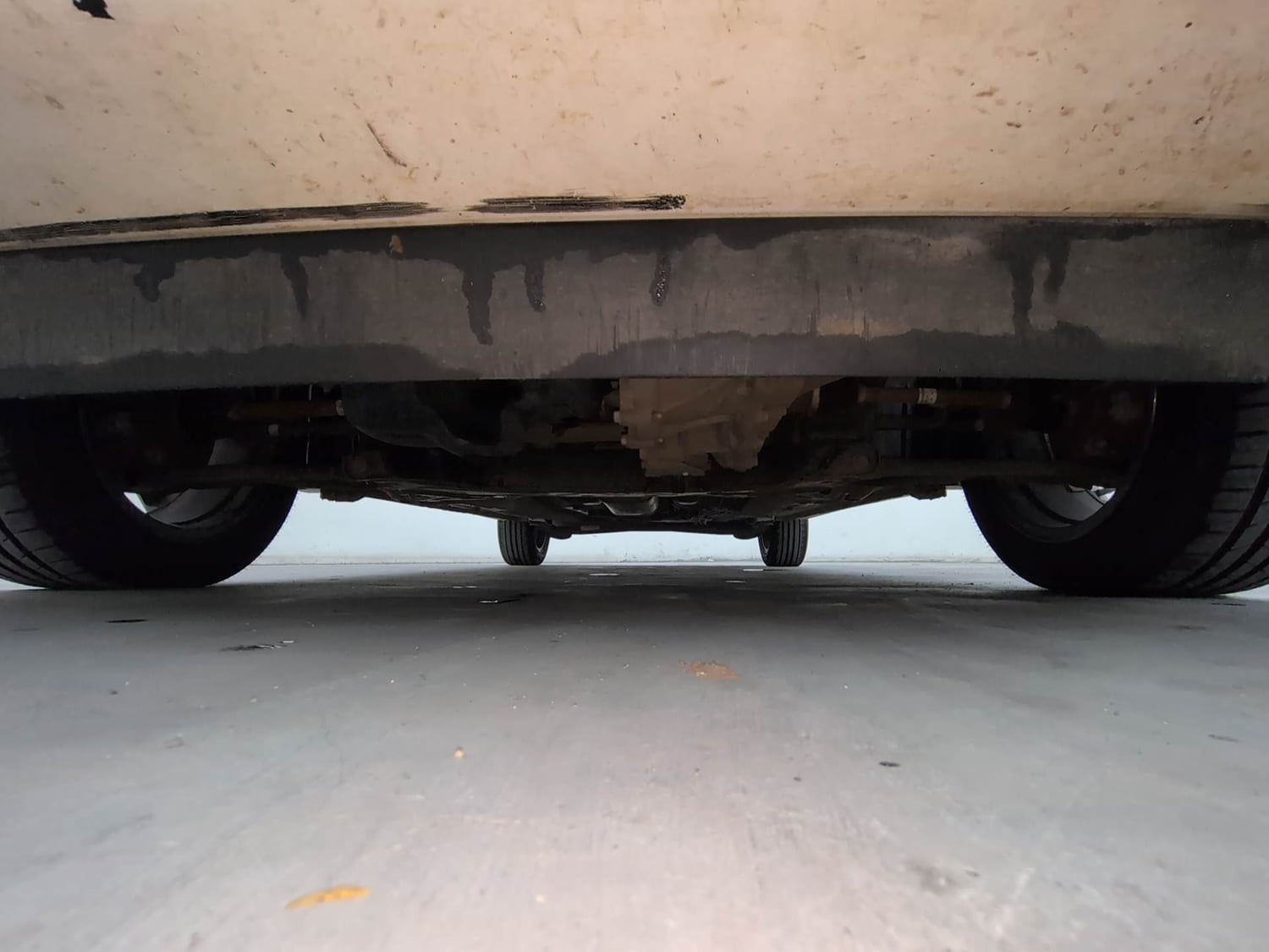 Used 2021 Ford Figo Titanium 1.2 Ti-VCT MT Petrol Manual extra FRONT LEFT UNDERBODY VIEW