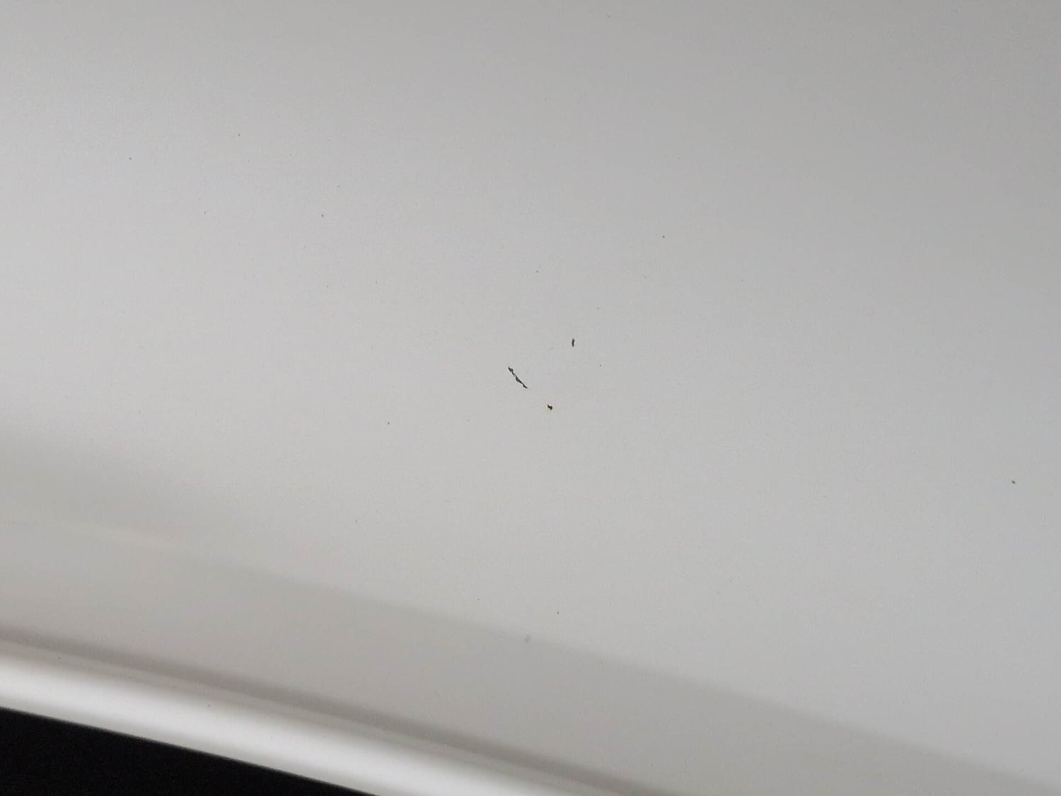 Used 2016 Renault Kwid RXT Petrol Manual dents MINOR SCRATCH
