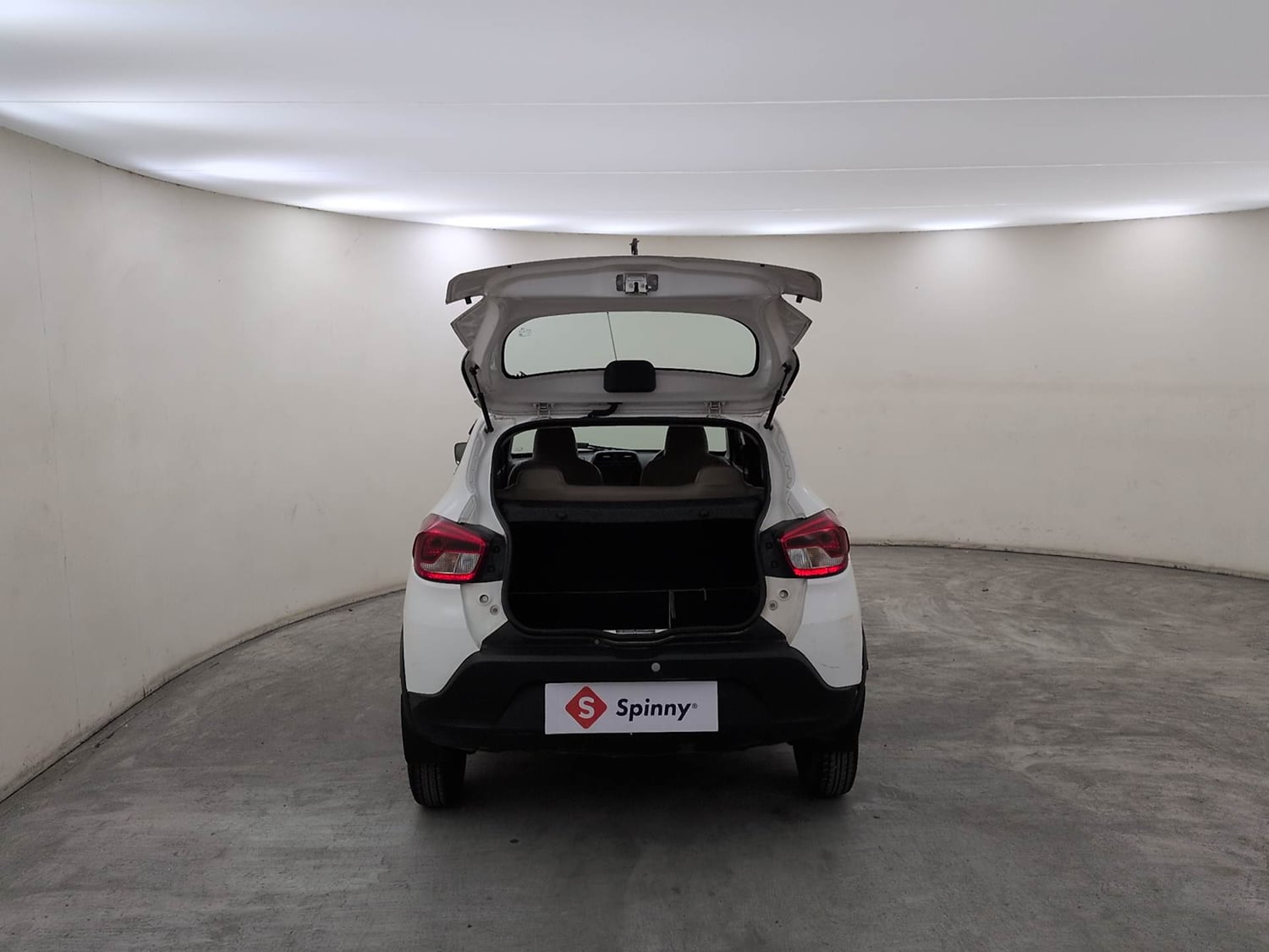Used 2016 Renault Kwid RXT Petrol Manual interior DICKY DOOR OPEN VIEW