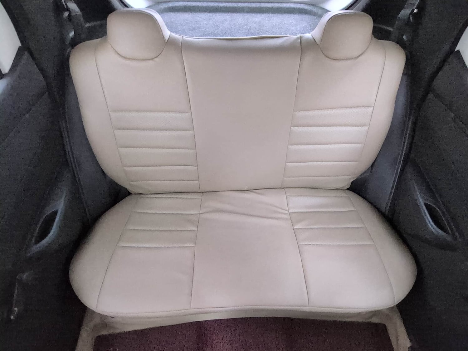 Used 2016 Renault Kwid RXT Petrol Manual interior REAR SEAT CONDITION VIEW