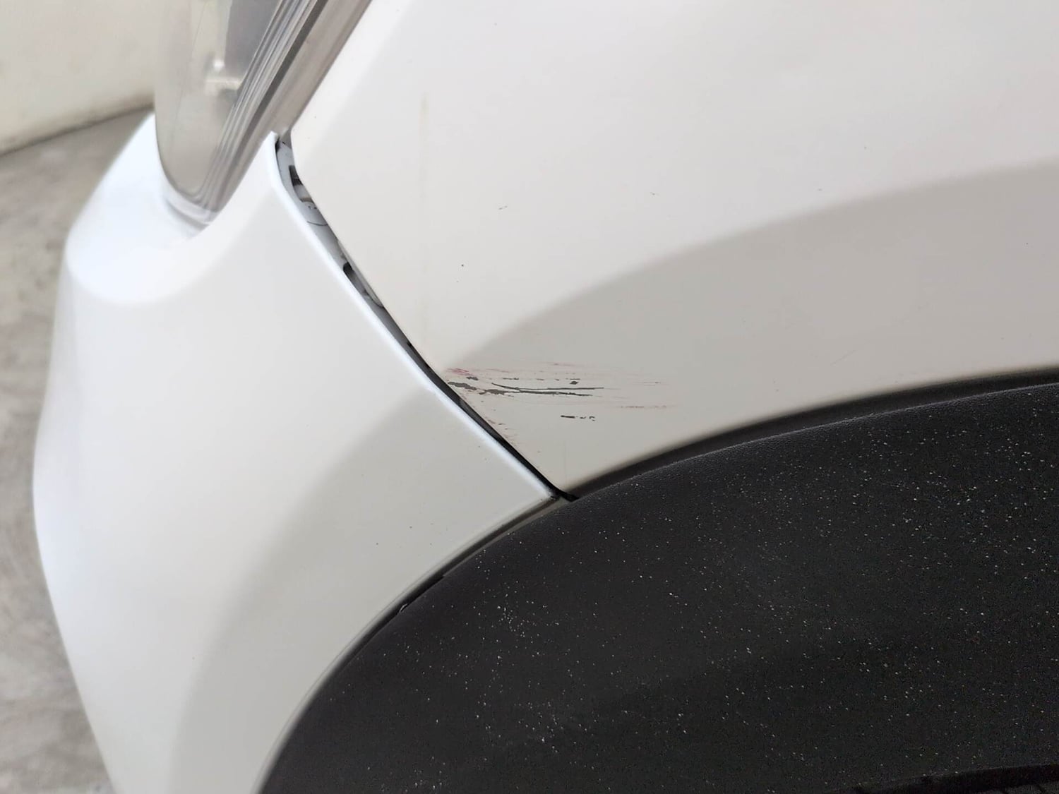 Used 2016 Renault Kwid RXT Petrol Manual dents MINOR SCRATCH