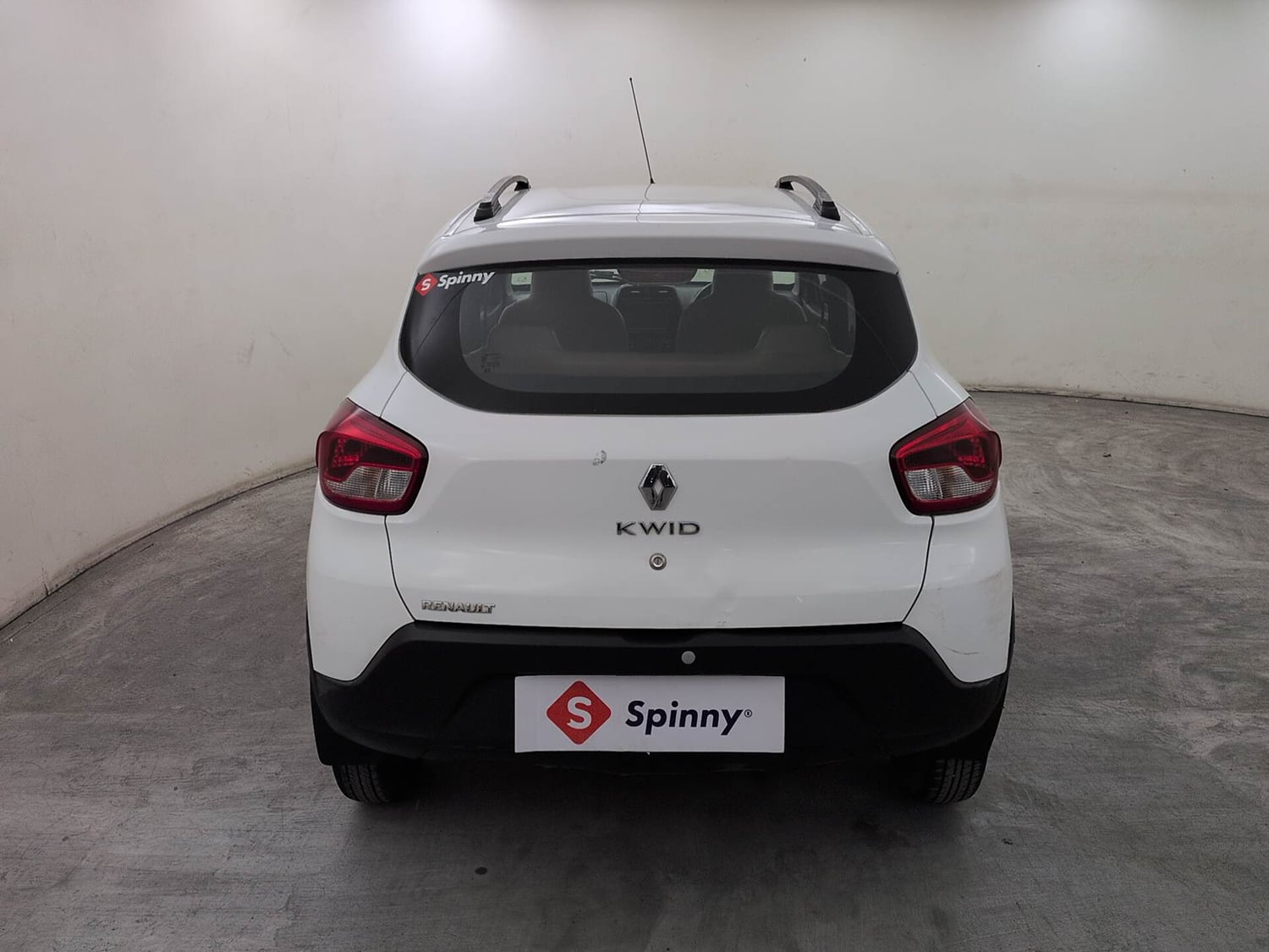 Used 2016 Renault Kwid RXT Petrol Manual exterior BACK VIEW
