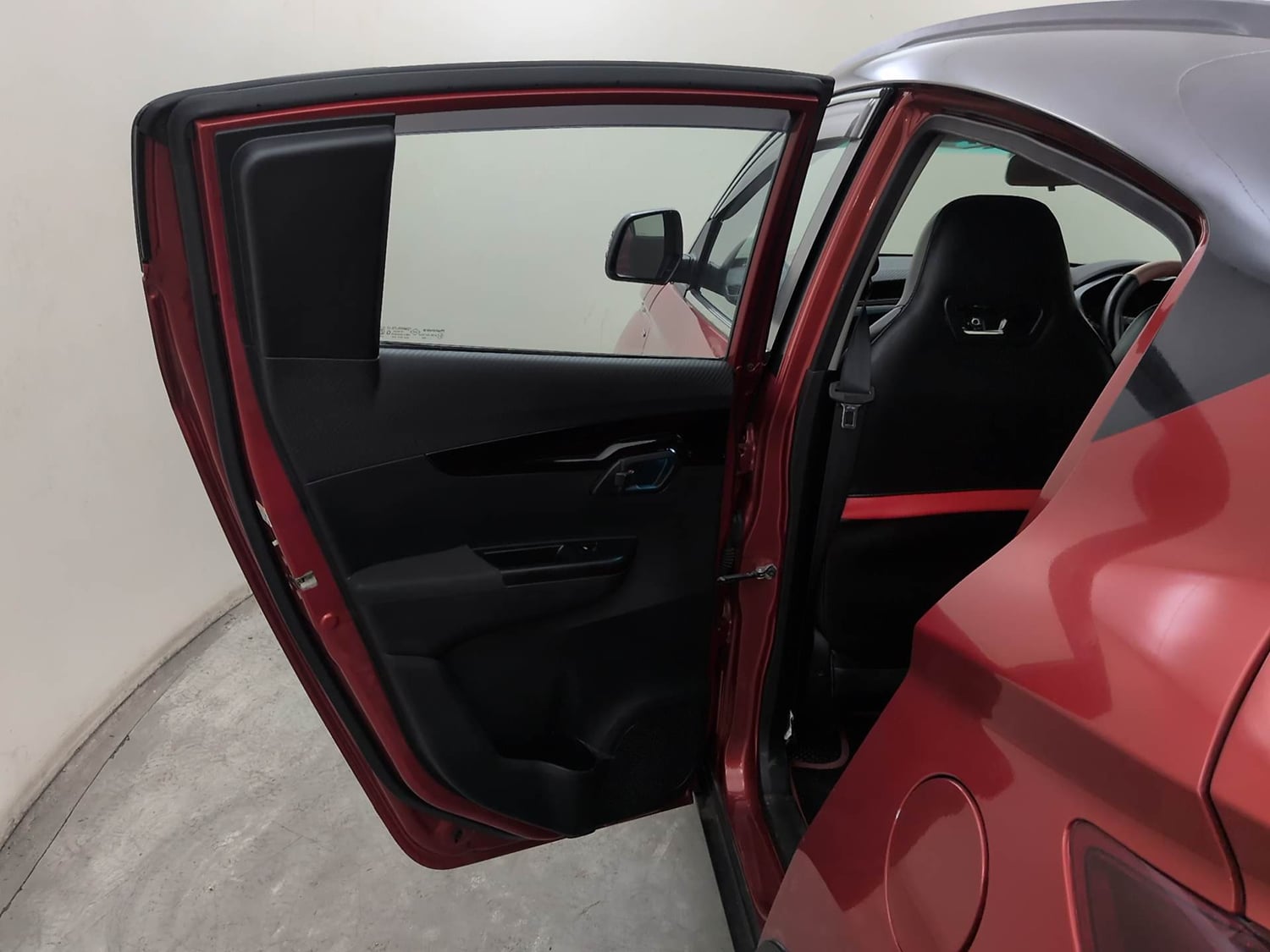 Used 2017 Mahindra KUV100 K8 6 STR Dual Tone Petrol Manual interior LEFT REAR DOOR OPEN VIEW