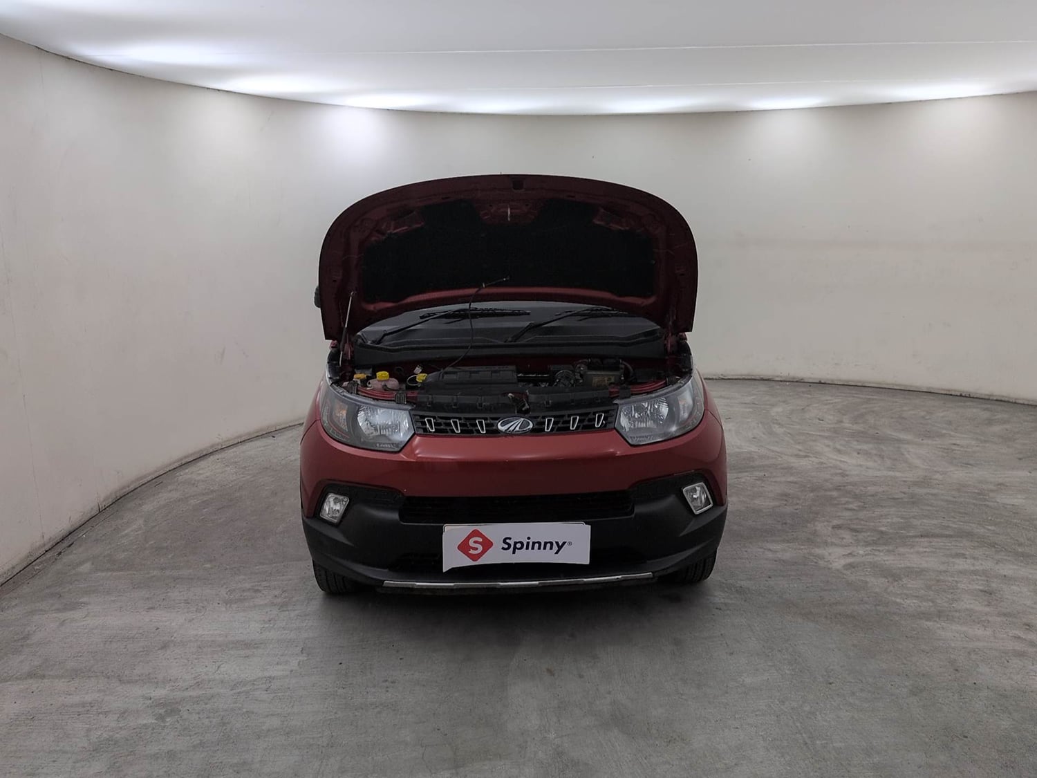 Used 2017 Mahindra KUV100 K8 6 STR Dual Tone Petrol Manual engine ENGINE & BONNET OPEN FRONT VIEW