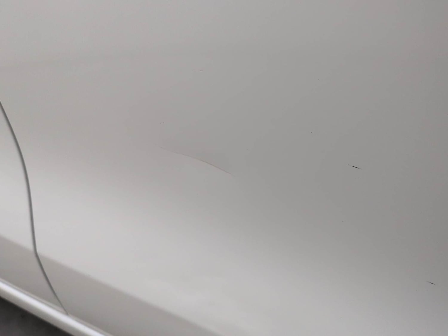 Used 2018 Maruti Suzuki Dzire VXi AMT Petrol Automatic dents MINOR DENT