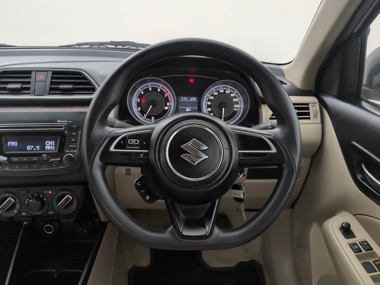 Used 2018 Maruti Suzuki Dzire VXi AMT Petrol Automatic interior STEERING VIEW