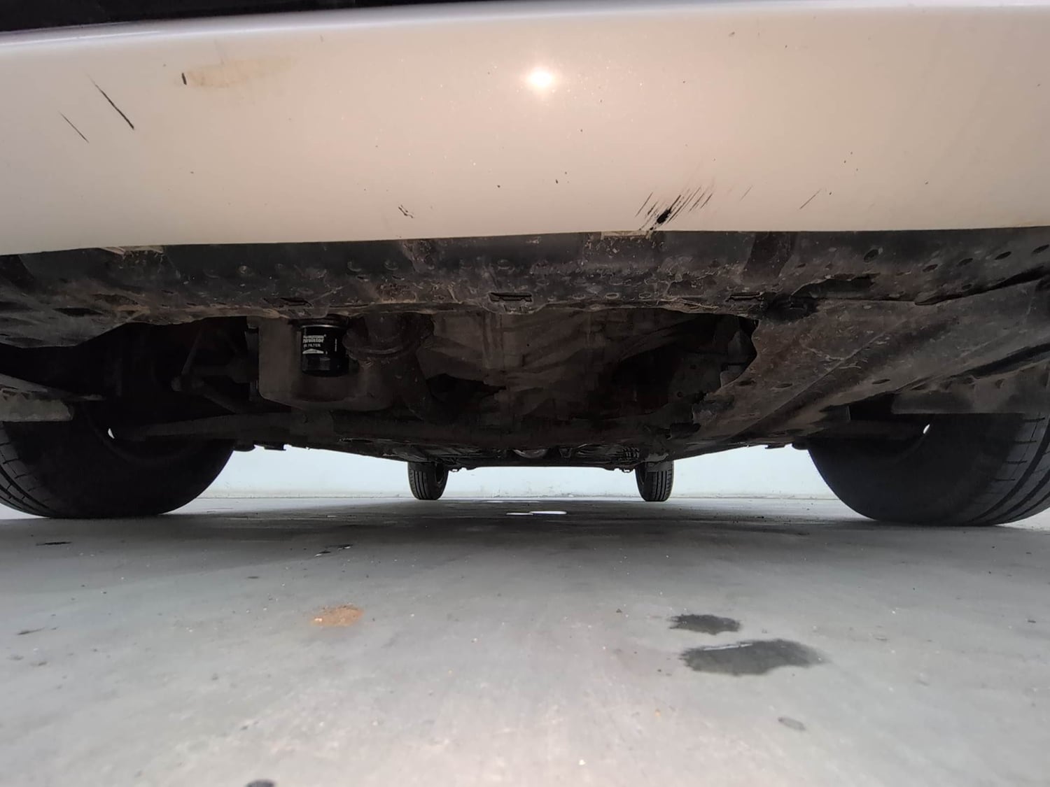 Used 2018 Maruti Suzuki Dzire VXi AMT Petrol Automatic extra FRONT LEFT UNDERBODY VIEW