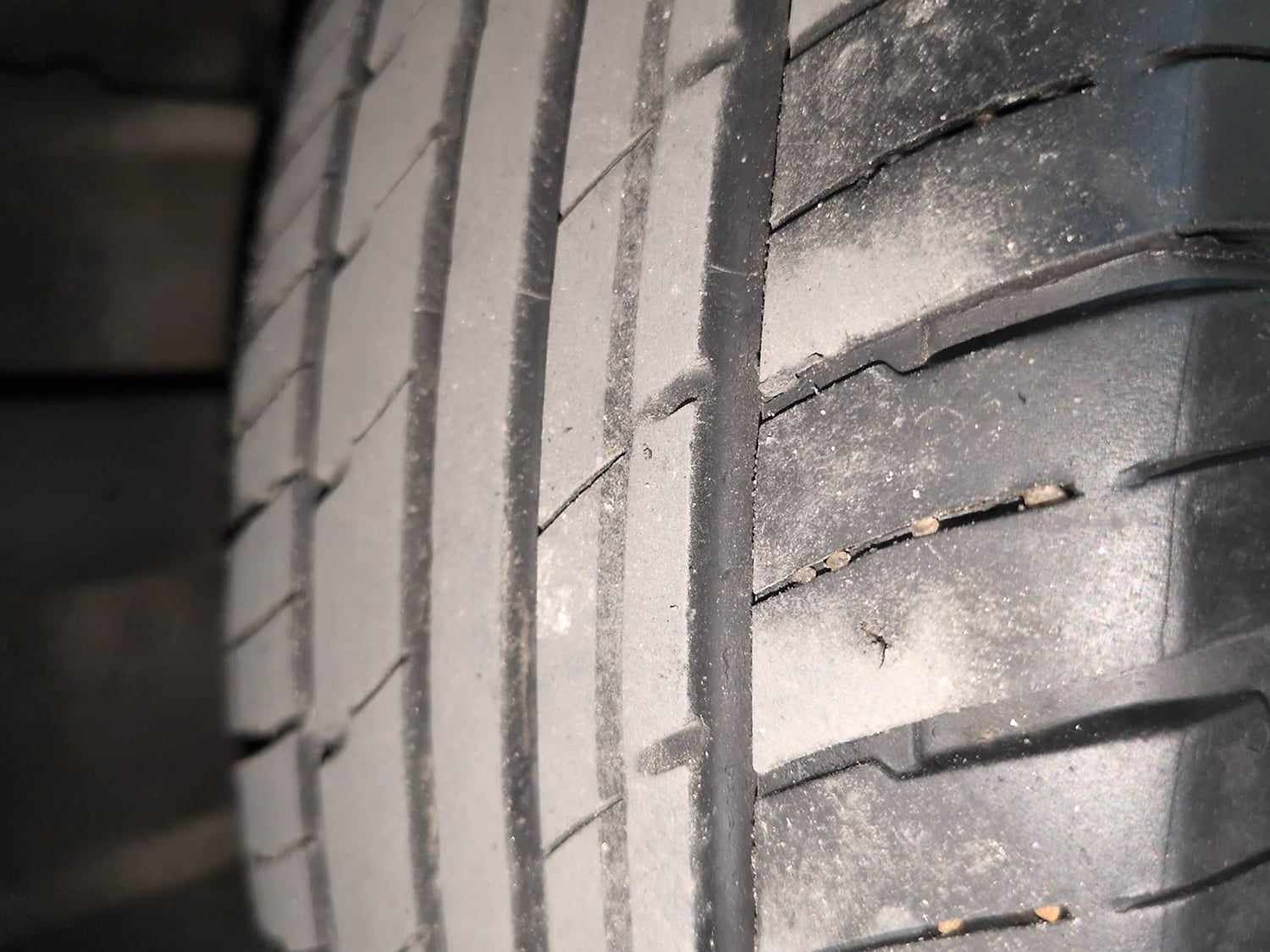 Used 2025 Tata Tiago XE Petrol Manual tyres LEFT REAR TYRE TREAD VIEW