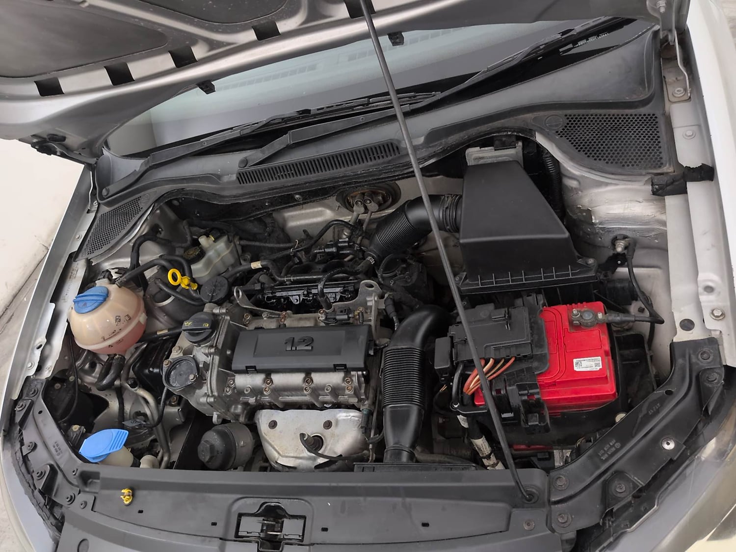 Used 2018 Volkswagen Ameo Comfortline 1.2L (P) Petrol Manual engine ENGINE LEFT SIDE VIEW