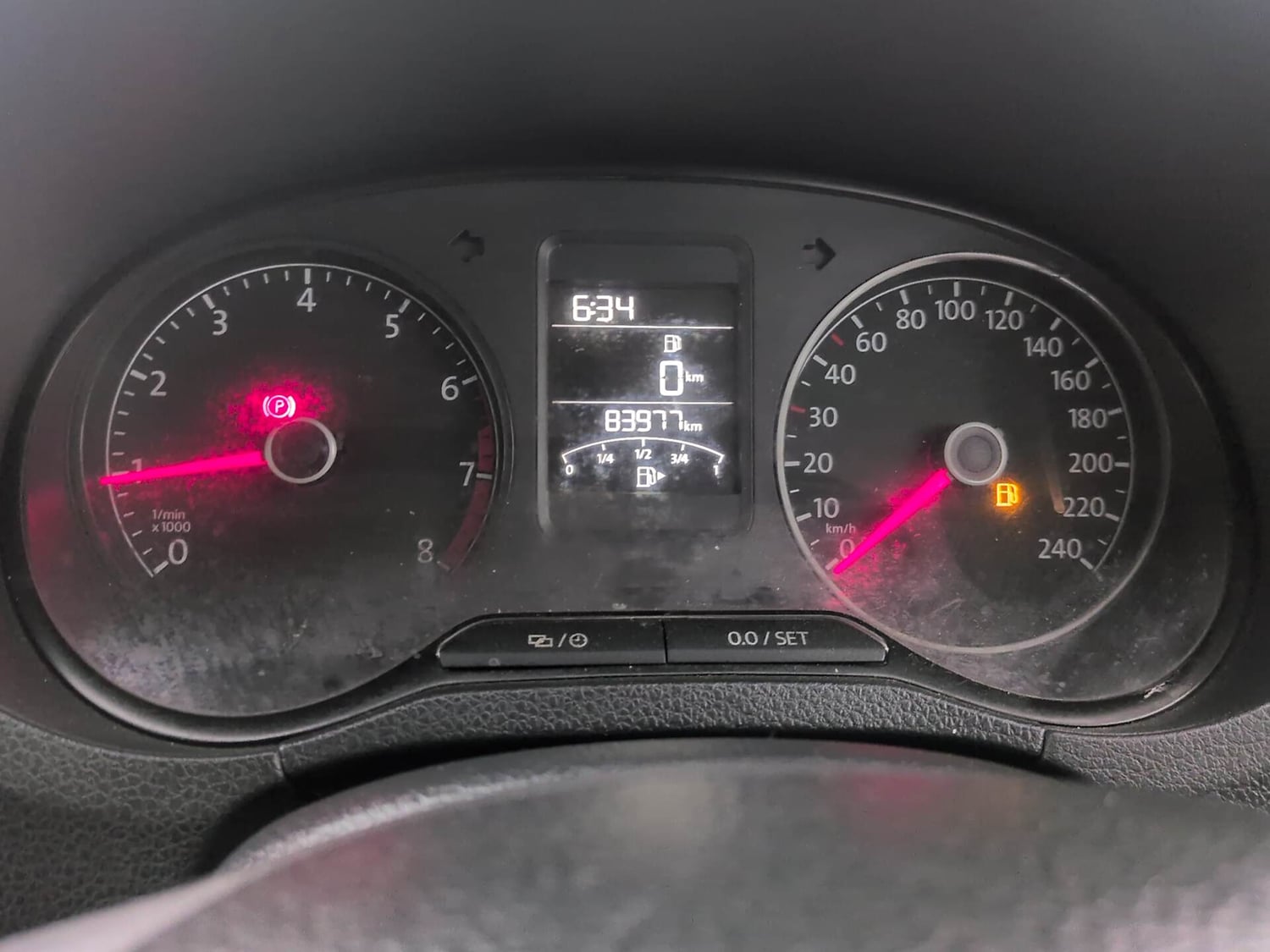 Used 2018 Volkswagen Ameo Comfortline 1.2L (P) Petrol Manual interior CLUSTERMETER VIEW