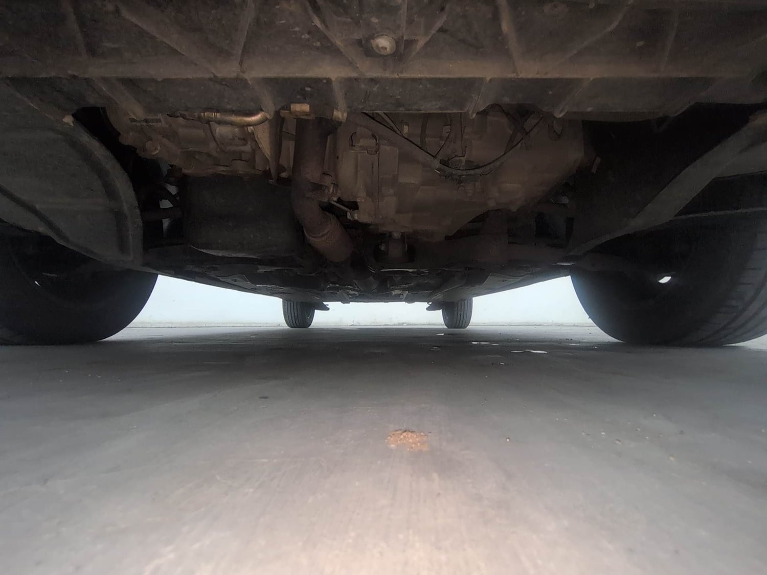 Used 2018 Volkswagen Ameo Comfortline 1.2L (P) Petrol Manual extra FRONT LEFT UNDERBODY VIEW