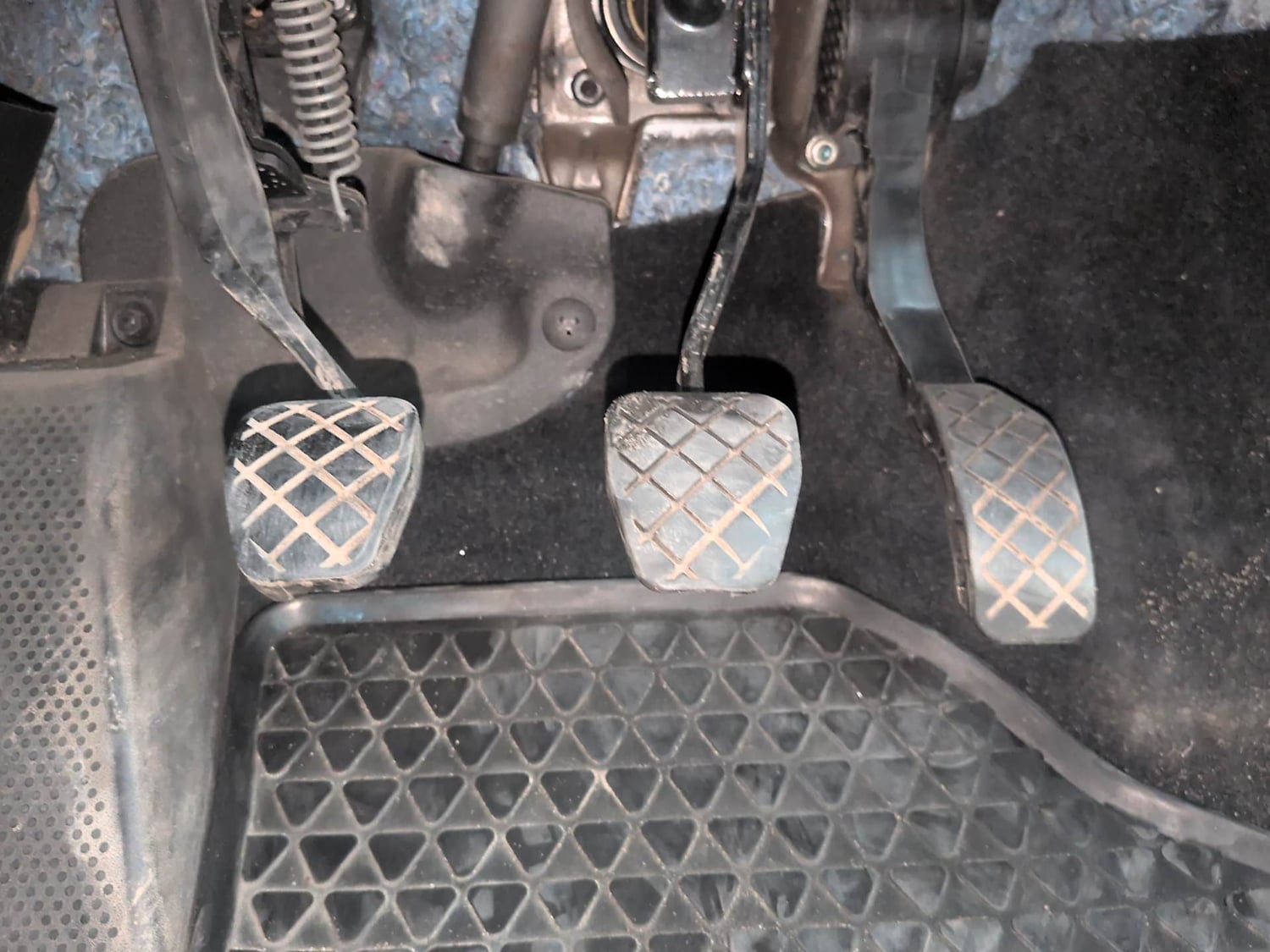 Used 2018 Volkswagen Ameo Comfortline 1.2L (P) Petrol Manual interior PEDALS VIEW