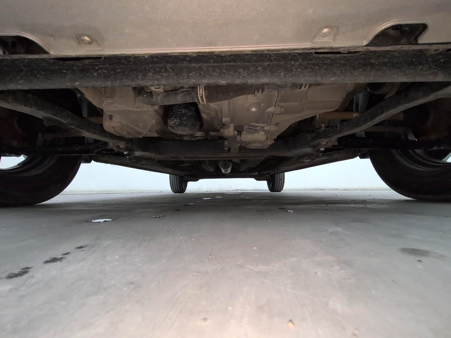Used 2022 Renault Triber RXZ Petrol Manual extra FRONT LEFT UNDERBODY VIEW