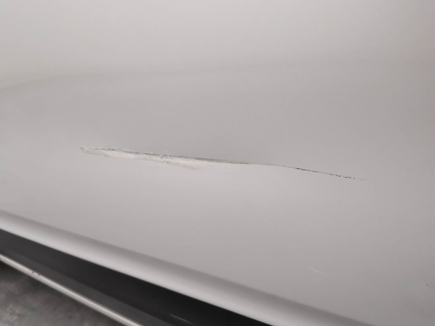 Used 2022 Renault Triber RXZ Petrol Manual dents MINOR DENT