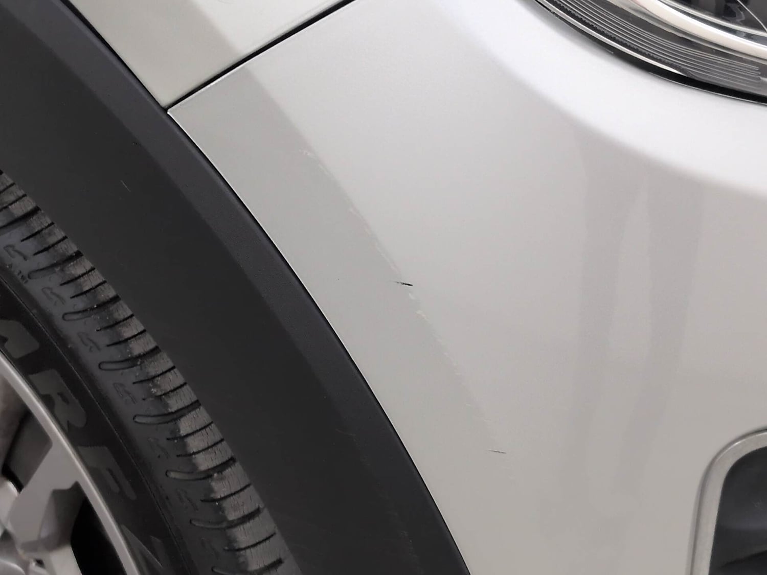 Used 2022 Renault Triber RXZ Petrol Manual dents MINOR SCRATCH