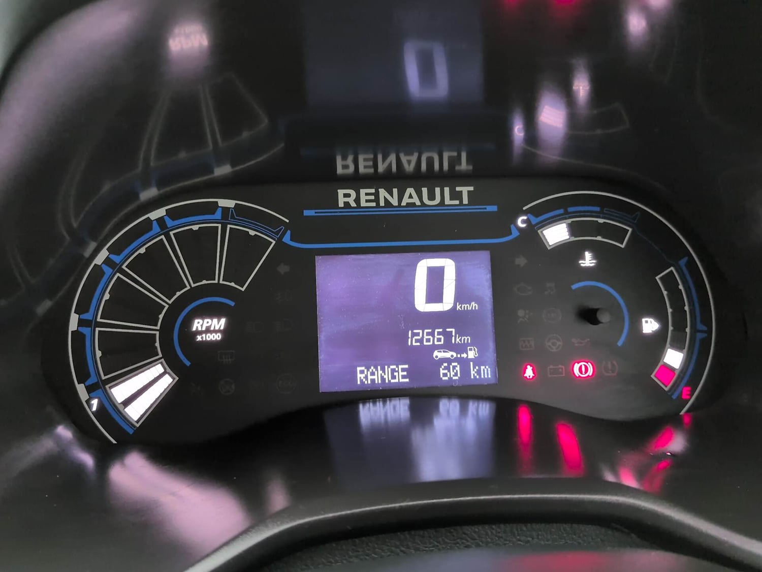 Used 2022 Renault Triber RXZ Petrol Manual interior CLUSTERMETER VIEW