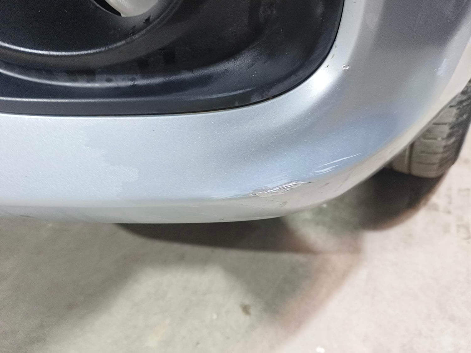 Used 2023 Maruti Suzuki Baleno Zeta MT Petrol Manual dents MINOR SCRATCH
